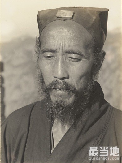 老照片：1935德国摄影师镜头下的华山道士-8.jpg