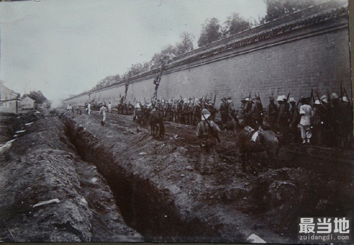 1900年北京老照片：八国联军入侵，清皇室留下全城百姓逃离出京-2.jpg