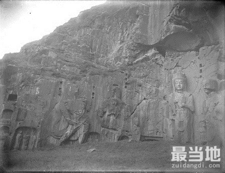 河南省洛阳市龙门镇，一百年前外国人拍摄的龙门石窟（1910年）-4.jpg