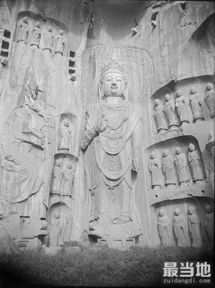 河南省洛阳市龙门镇，一百年前外国人拍摄的龙门石窟（1910年）-7.jpg