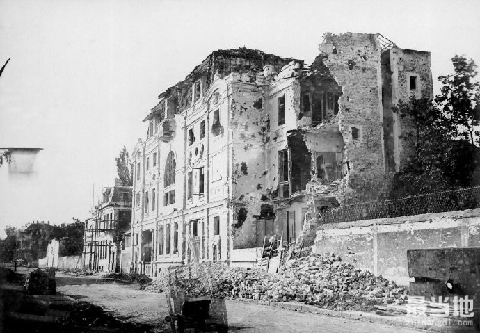 老照片：1871年的法国巴黎，巴黎公社运动后的城市景观-4.jpg