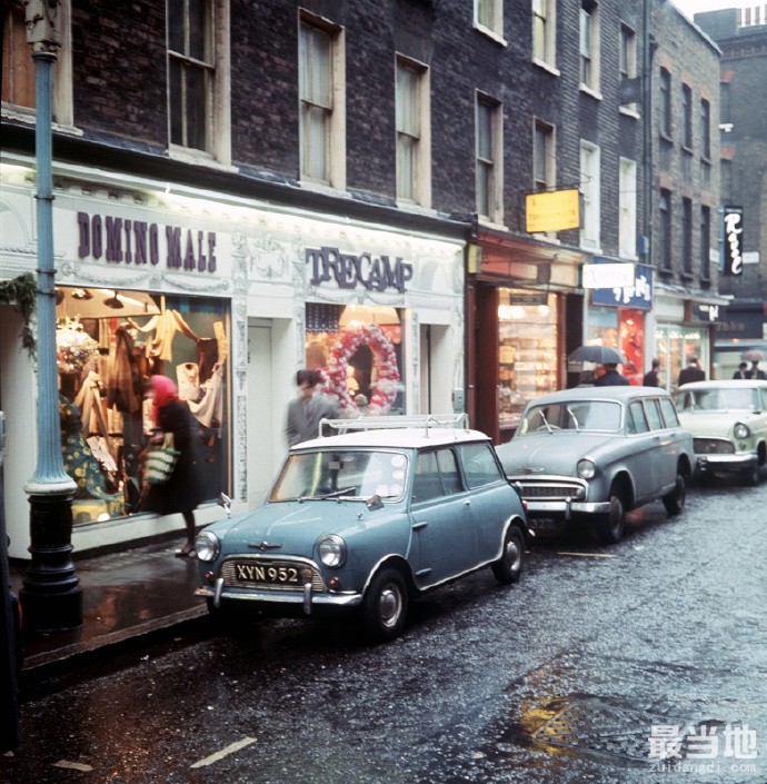 老照片：1968年的英国伦敦，繁华热闹的卡纳比街景-8.jpg