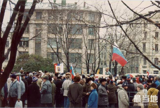老照片：美国游客拍摄1991年的莫斯科，苏联解体前夕景象-15.jpg