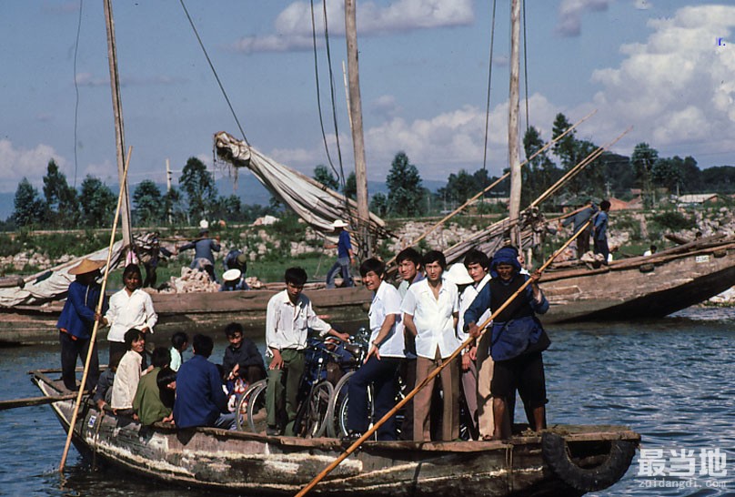 云南省昆明市老照片，1983年的滇池风光-3.jpg