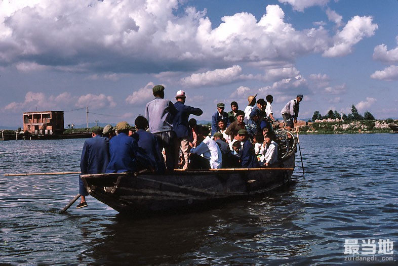 云南省昆明市老照片，1983年的滇池风光-7.jpg