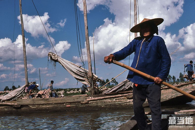 云南省昆明市老照片，1983年的滇池风光-8.jpg