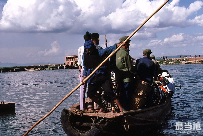 云南省昆明市老照片，1983年的滇池风光-4.jpg
