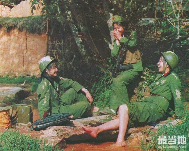 老照片：1979年，对越自卫反击战珍贵旧影-2.jpg