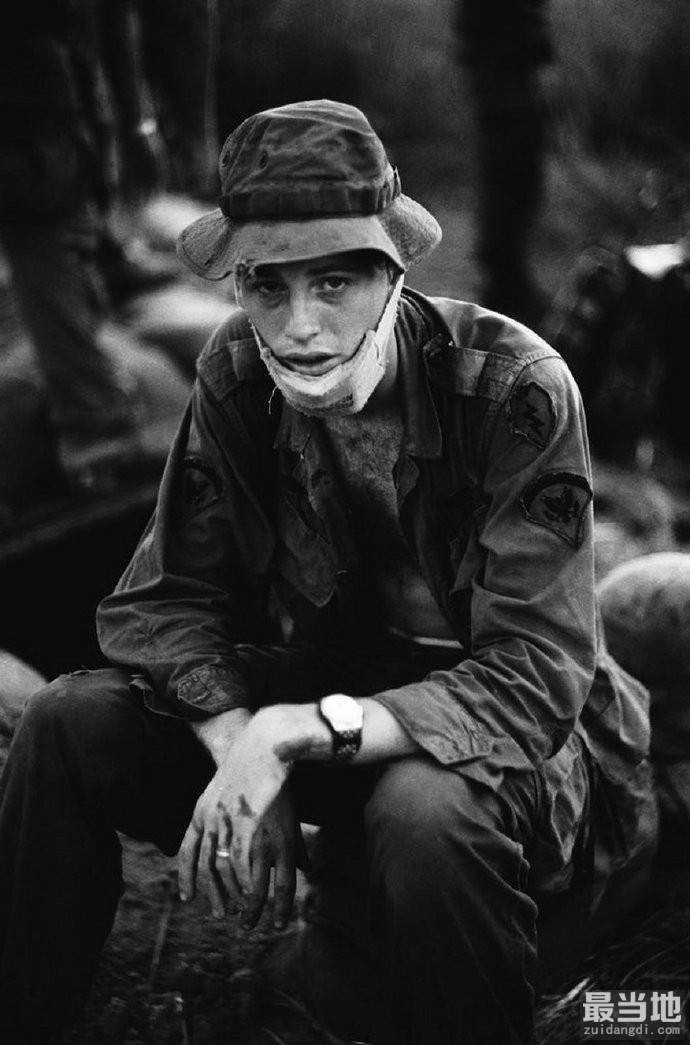 老照片：越南战场上的美国士兵（越南战争1969-1973年）-8.jpg