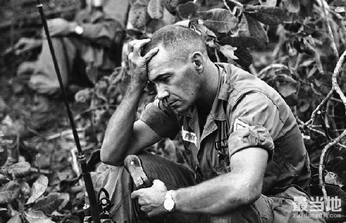 老照片：越南战场上的美国士兵（越南战争1969-1973年）-4.jpg