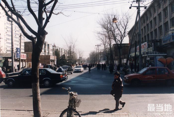 老照片：90年代末的北京市，看看那时的街景和生活-12.jpg