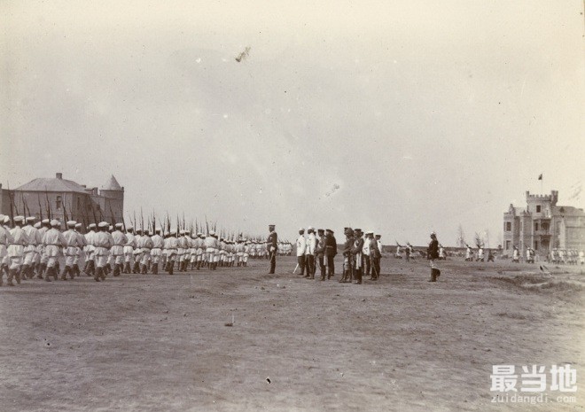 1900年一伙强盗来到中国，在烧杀抢掠之余拍下了这组照片-4.jpg