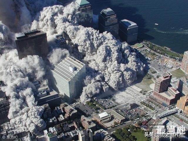 历史上的今天：2001年美国“911恐怖袭击”事件珍贵图集-3.jpg