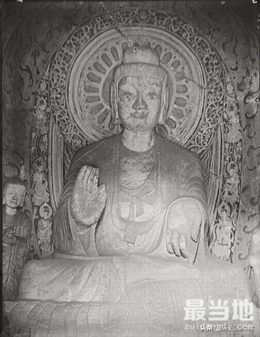 河南省洛阳市老照片，1907年法国汉学家镜头下的龙门石窟-12.jpg