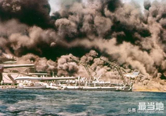 1941年12月日本皇家海军偷袭珍珠港，战地记者拍下了这组照片-3.jpg