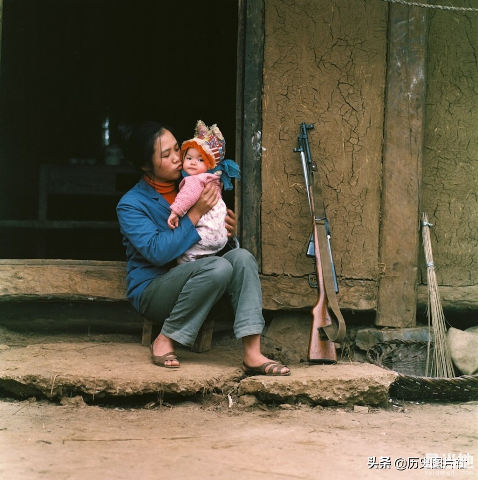 老照片：德国人拍摄1975年的越南，越战末期的北越影像-10.jpg