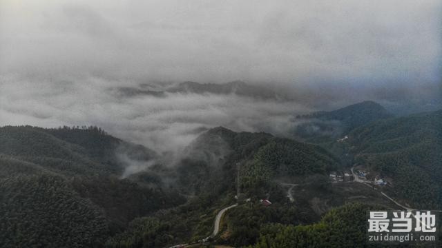 安徽大别山深处有个云海下的村庄，风光秀美没有游客，自驾好去处-7.jpg