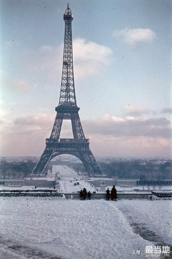老照片：1941年巴黎的冬天，白雪覆盖美极了-8.jpg