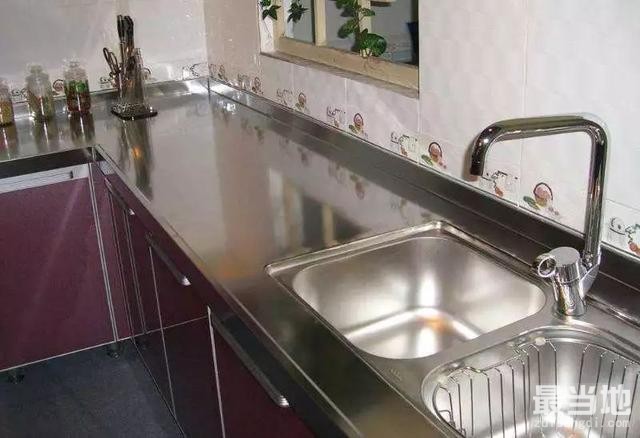 这些点没做对，厨房记得别瞎装，小心清洁起来能要你半条命-8.jpg