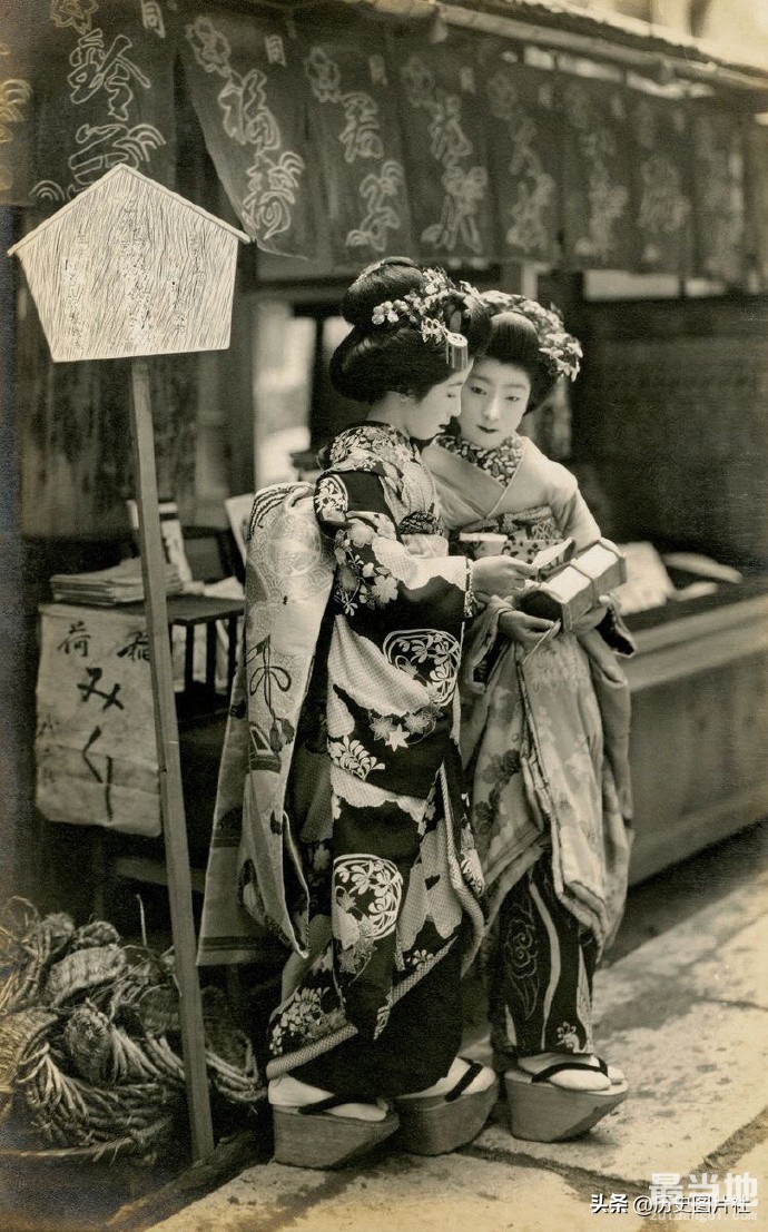 老照片中的日本和服女性，图9是一位美人儿-2.jpg