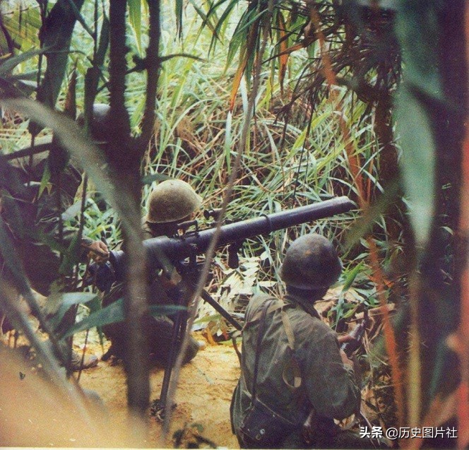 对越自卫反击战珍贵瞬间：令敌人闻风丧胆的中国人民解放军-4.jpg