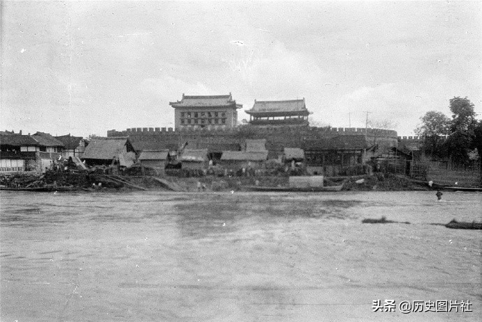 百年前的成都老照片：美国人拍摄“天府之国”的古城旧貌-7.jpg
