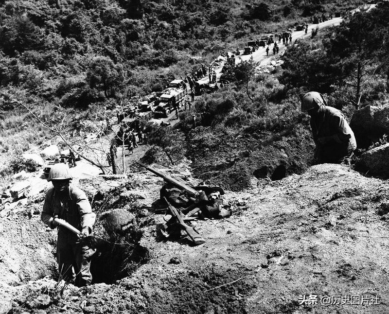 珍贵老照片：美国人镜头下的朝鲜战争-15.jpg