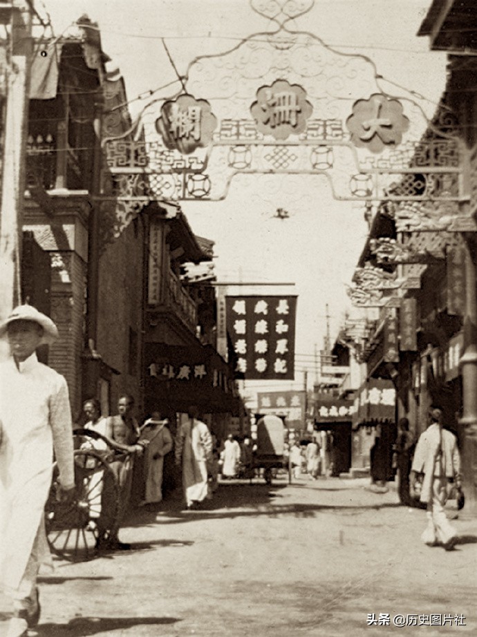 清朝末年的北京前门地区，真正的正阳门下生活-3.jpg