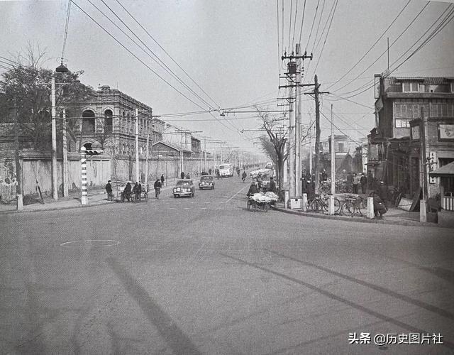解放初期的北京城，没有拆迁改造，还原原汁原味的古城旧貌-5.jpg