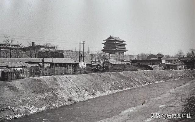 解放初期的北京城，没有拆迁改造，还原原汁原味的古城旧貌-11.jpg
