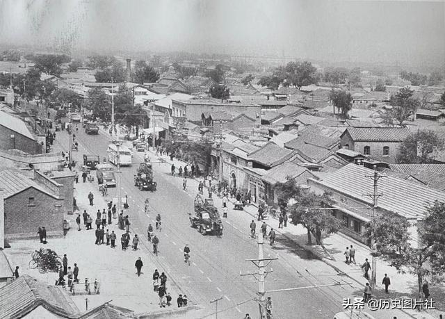 解放初期的北京城，没有拆迁改造，还原原汁原味的古城旧貌-15.jpg