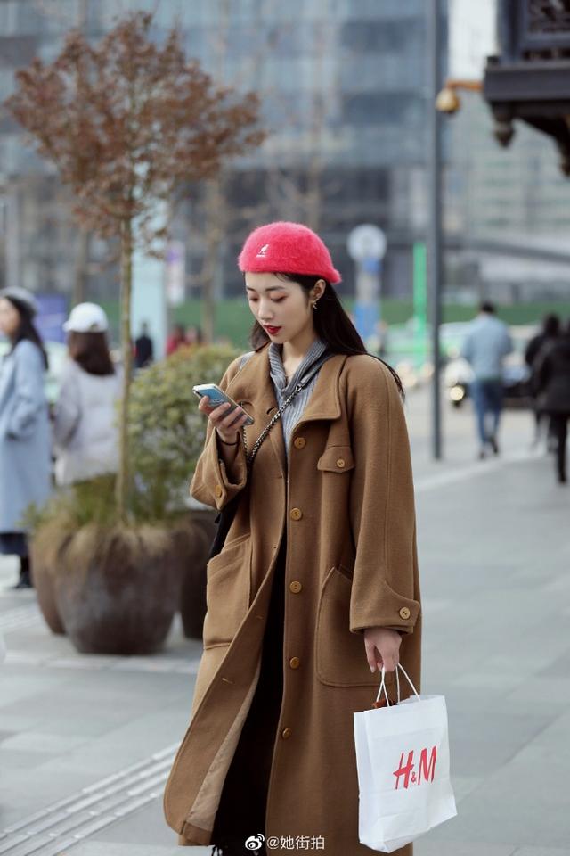成都街拍：大衣穿搭-11.jpg