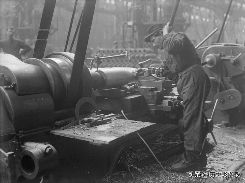 百年前的英国军工厂实拍：1918年伯特利炮弹工厂-6.jpg