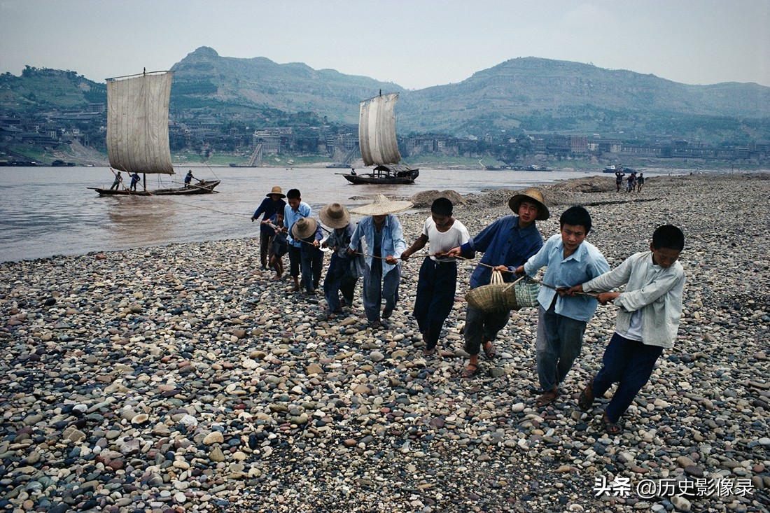 法国人拍摄1980年彩色中国，物质相对缺乏，百姓朴实忠厚的记忆-2.jpg