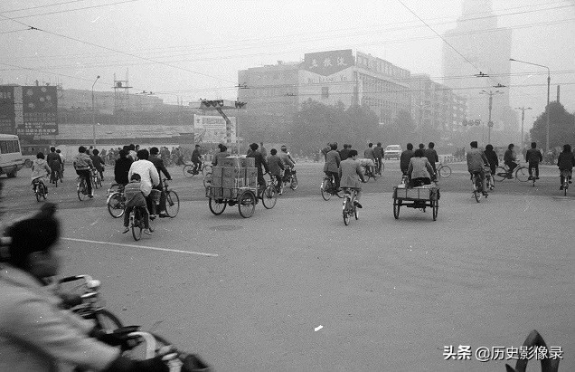 1990年的成都，法国人拍摄30年前的城市面貌-6.jpg