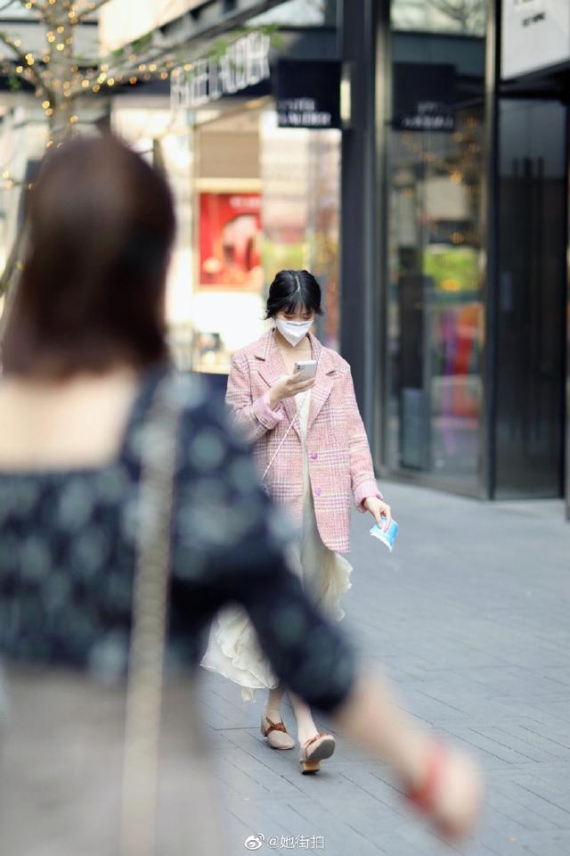 成都街拍：真正的小个子穿搭榜样，看她就够了！-11.jpg