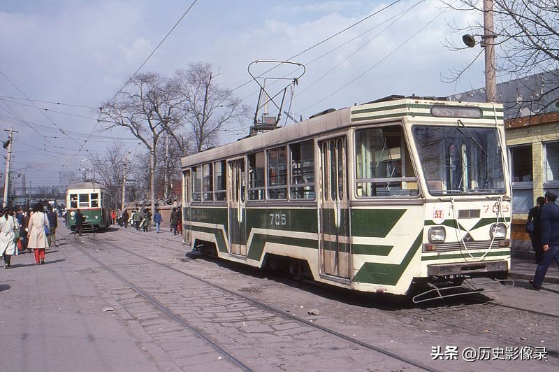 80年代的长春：遍布街头的有轨电车，几代长春人的记忆-7.jpg