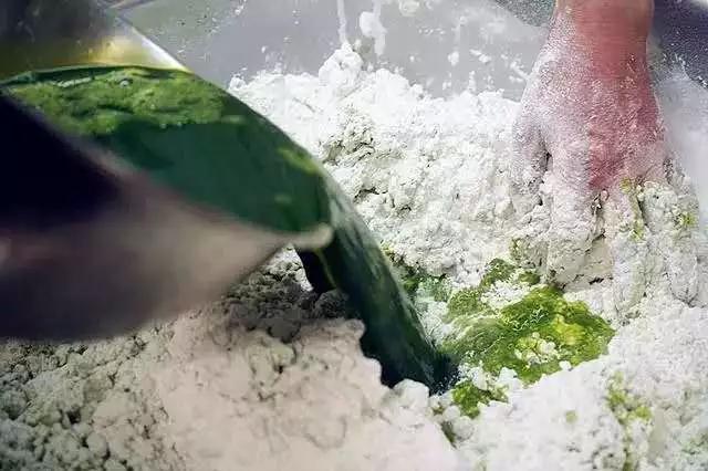 清明前后艾草飘香，还记得小时候的艾饺的味道吗？-13.jpg